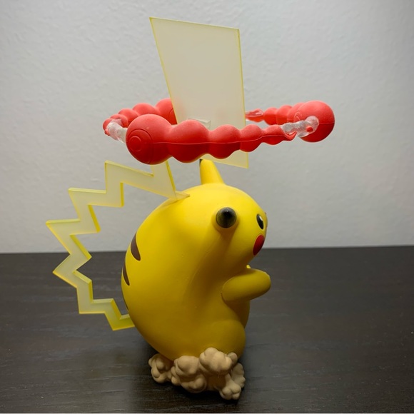 Pokémon SpecialEdition Pikachu Vmax Figure Celebration Gigantamax 25 Anniversary - Picture 7 of 12